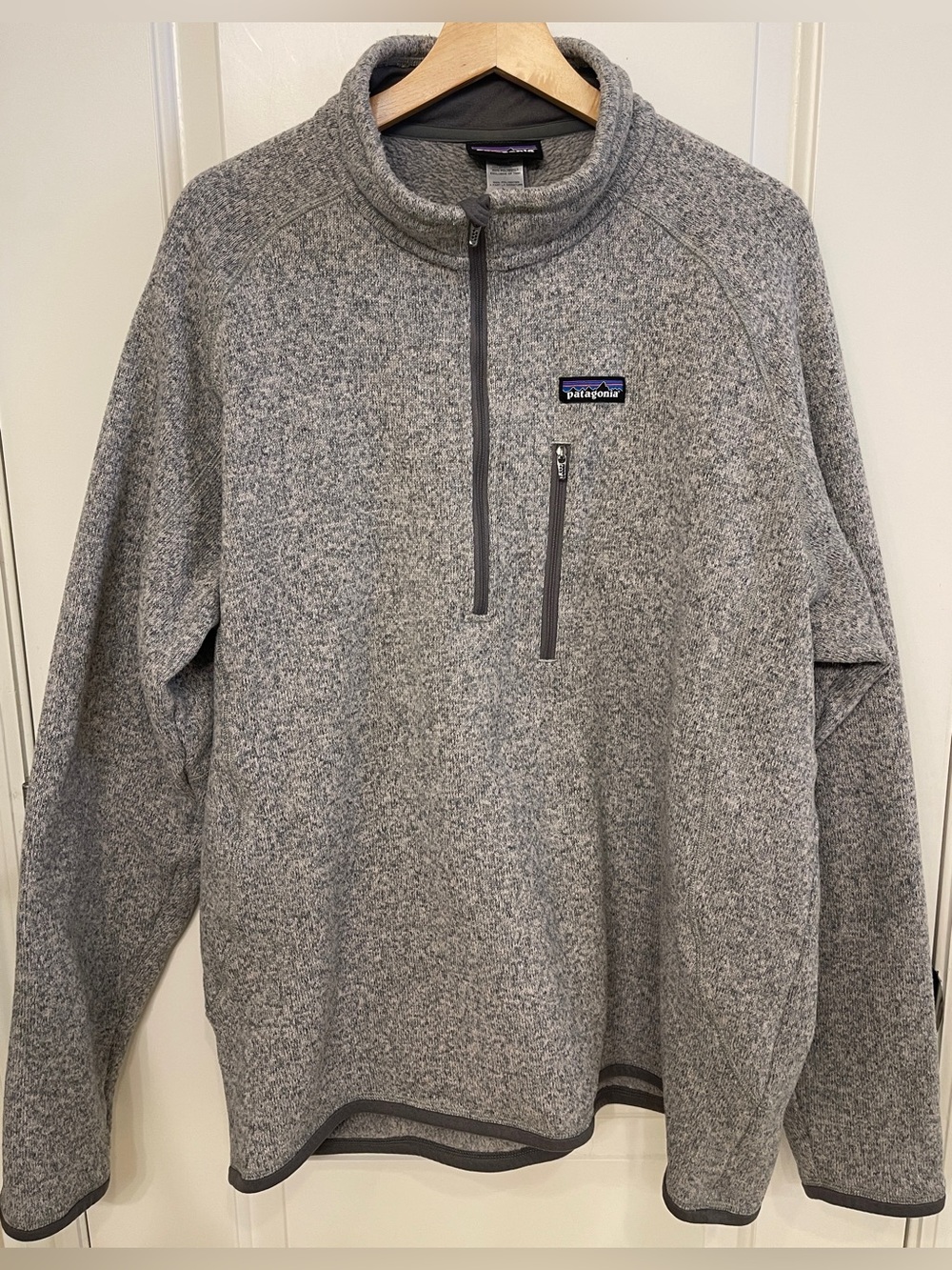 Patagonia Men's Heather Gray Quarter-Zip Fleece Pullover